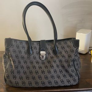 Vintage!! Dooney and Bourke Double Handle Tote K6382971